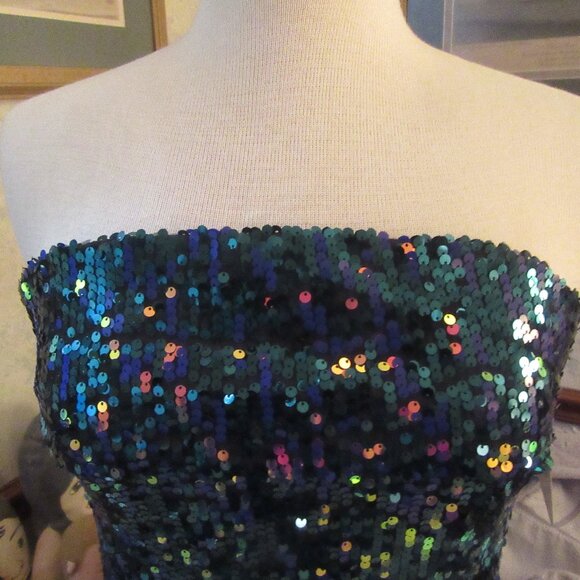 NWT Strapless Iridescent Sequin Charmed Hearts Body-Con Dress XL - Picture 11 of 15